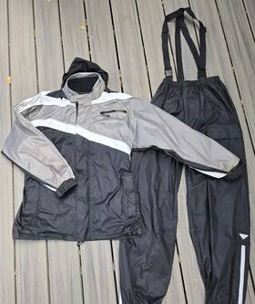 Tourmaster Defender 097261274455 Two-piece Rainsuit Jacket/pant Motorcycle Atv Boat Mens Med Tourmaster Defender 097261274455 Two-piece Rainsuit Jacket/pant Motorcycle Atv Boat Mens Med